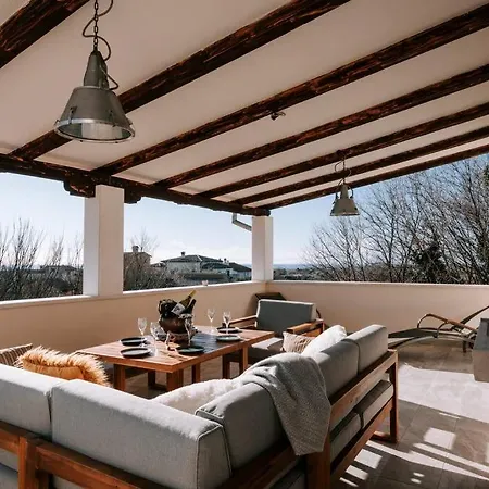 Vila Butique Beatrice Galižana